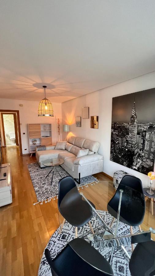 Apartamentos San Martin Ourense Centro 2 מראה חיצוני תמונה